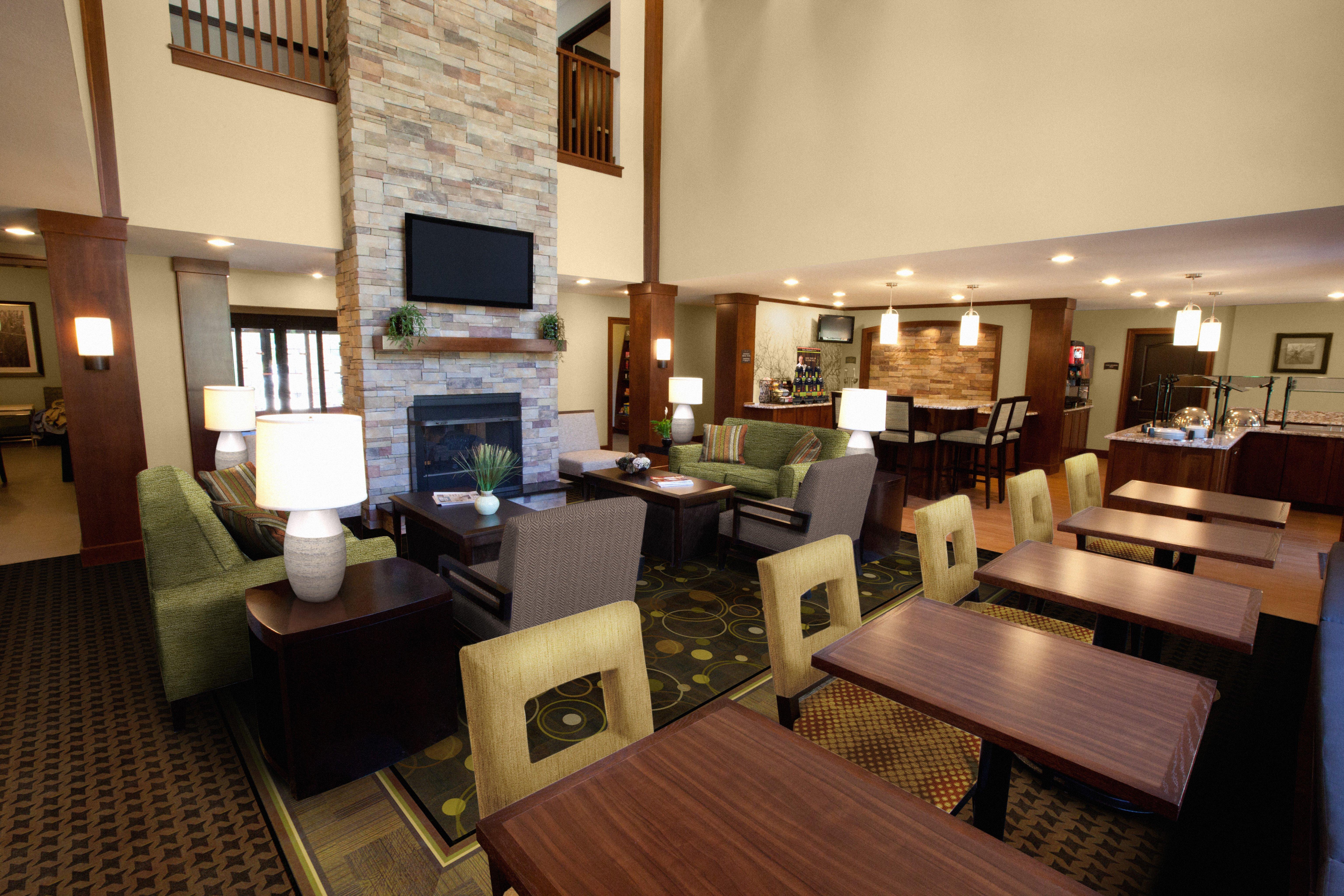 Staybridge Suites Dearborn By Ihg Zewnętrze zdjęcie